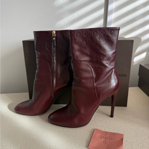 Louis Vuitton Wine Red Leather Mid-Calf Stiletto Boots - Picture 3 of 7